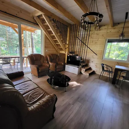 Nad Jeziorem Wilczynskim Вилла