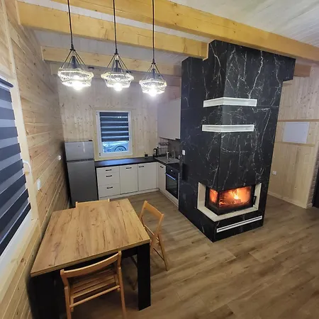 Nad Jeziorem Wilczynskim Вилла Swietne